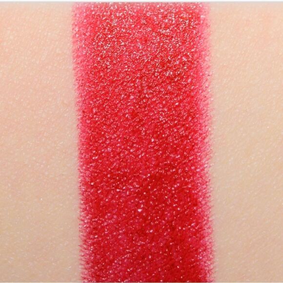 Mac Love Me Lipstick #423 E For Effortless Medium Dark Red New In Box - Picture 4 of 4